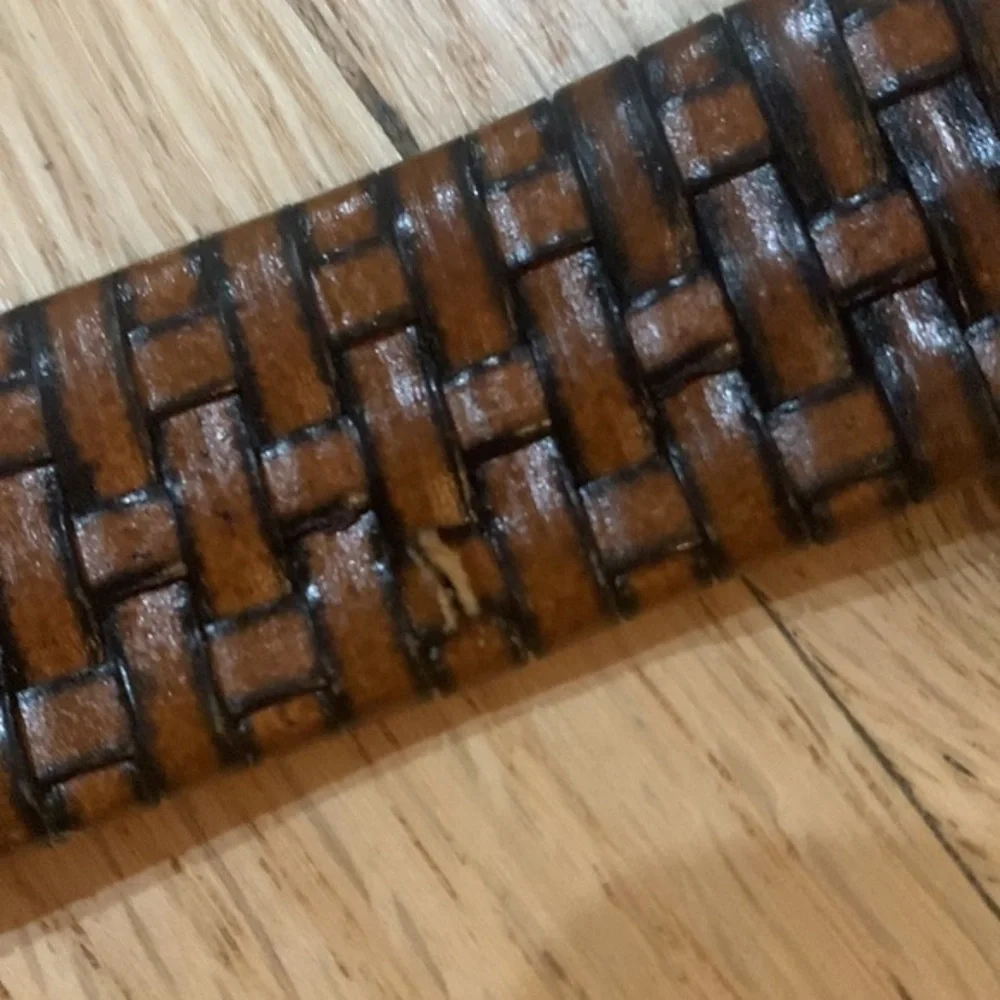 Bosch Genuine Woven Leather Belt for‎ Men Reversible Size 36/90 2 small flaws